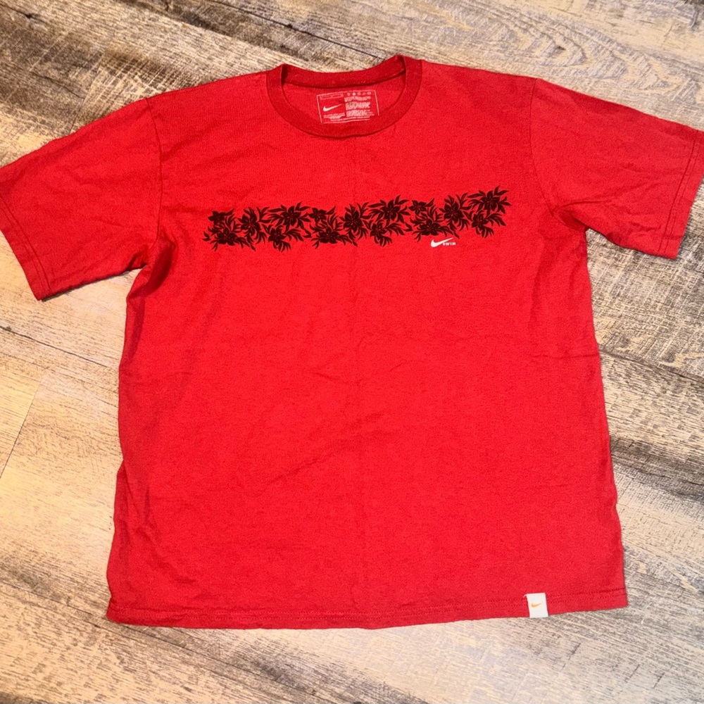Nike Swim Graphic Sl Mens T Shirt Size Large Splash Retro Red